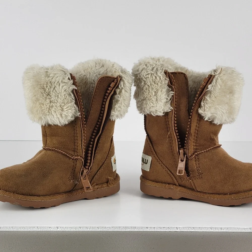 Makalu‎ Suede Moccasins Boots Toddler's Size 6 Brown
